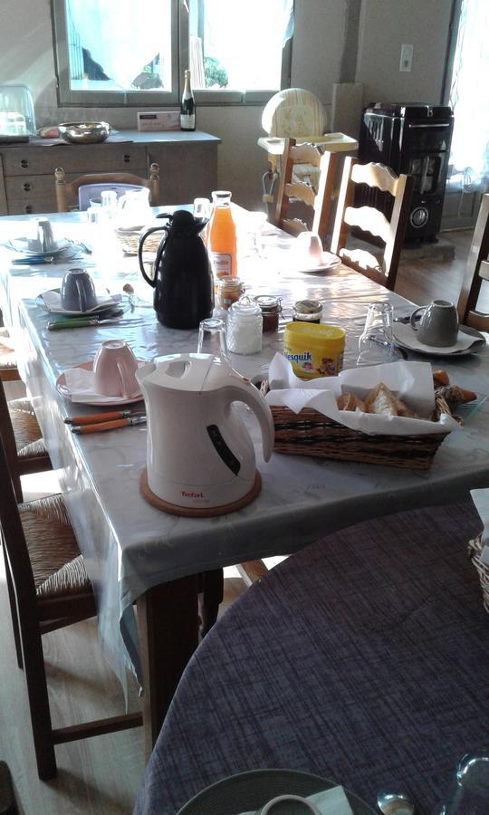 Au Passage Des Grues Bed and Breakfast Drosnay Eksteriør billede